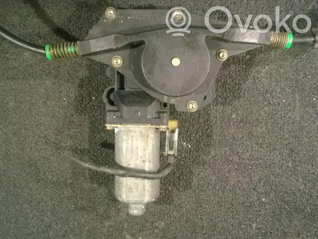 Ford Mondeo MK II Motorino alzacristalli della portiera anteriore