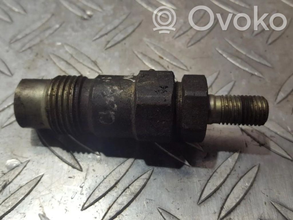 Nissan Sunny Injecteur de carburant