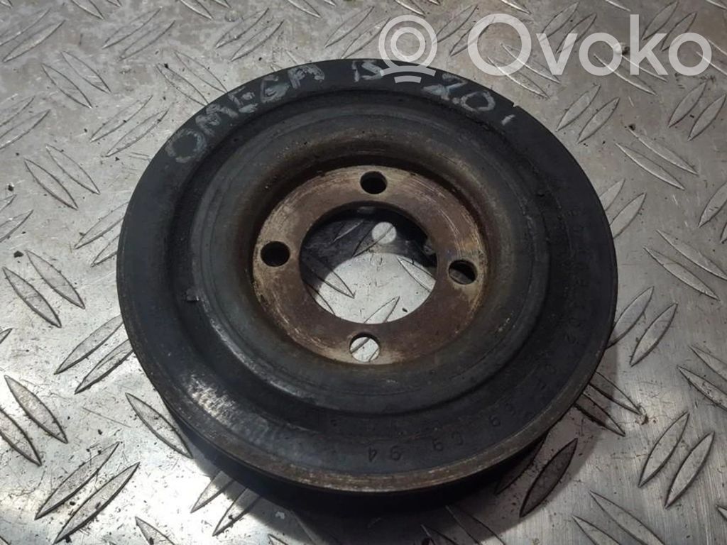 Opel Omega B1 Koło pasowe wału korbowego 