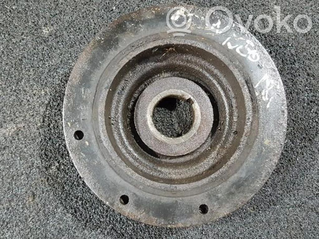 Ford Mondeo MK I Kampiakselin vauhtipyörä 