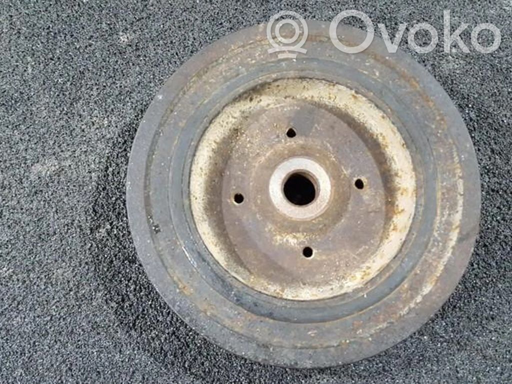 Kampiakselin vauhtipyörä