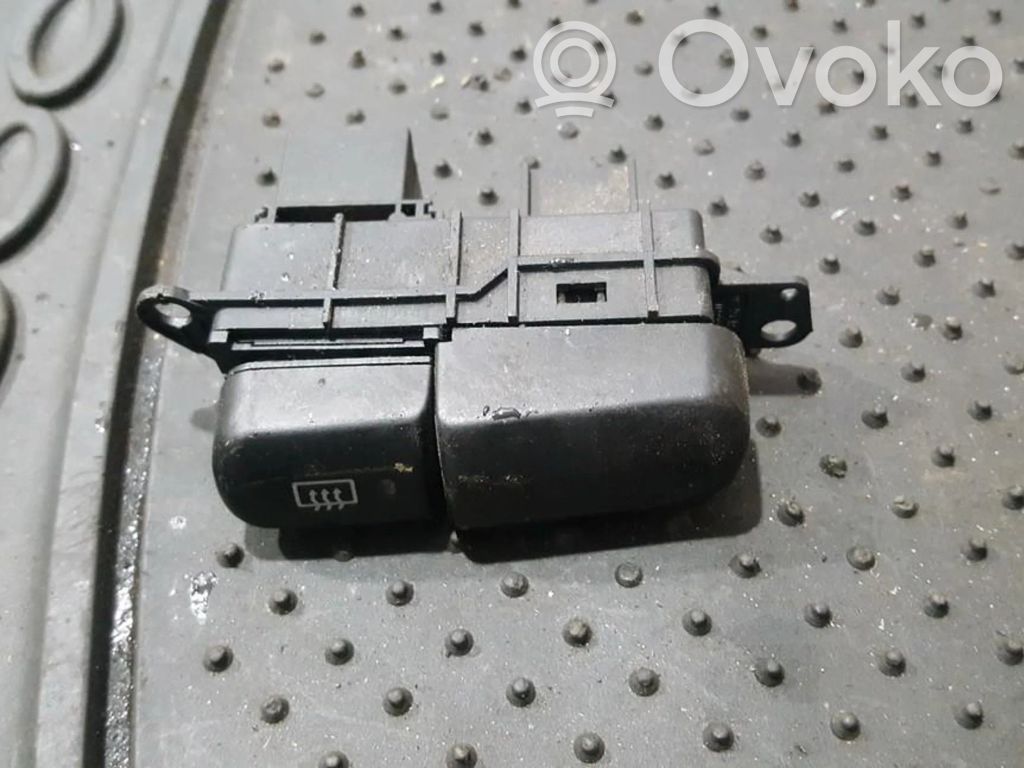 Mitsubishi Carisma Comutator încălzire parbriz/lunetă