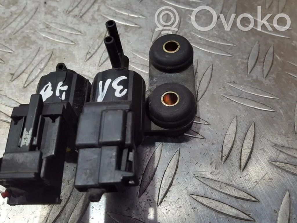 Mitsubishi Carisma Turbolader Druckwandler Magnetventil 