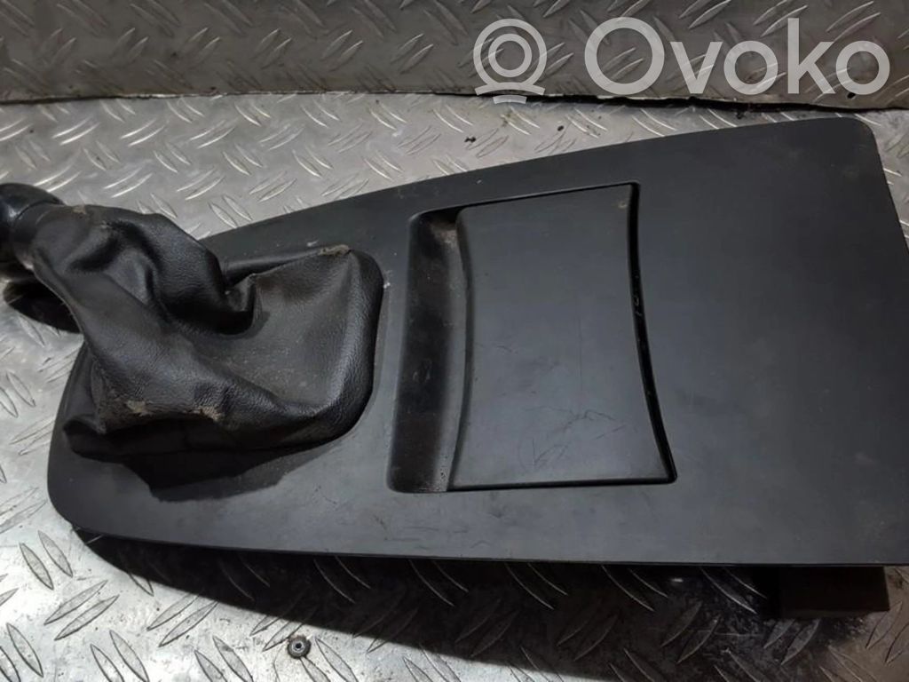 Inne części wnętrza samochodu   7M7711113,YM217211DA1CTR,7M7711113,YM217211DA1CTR