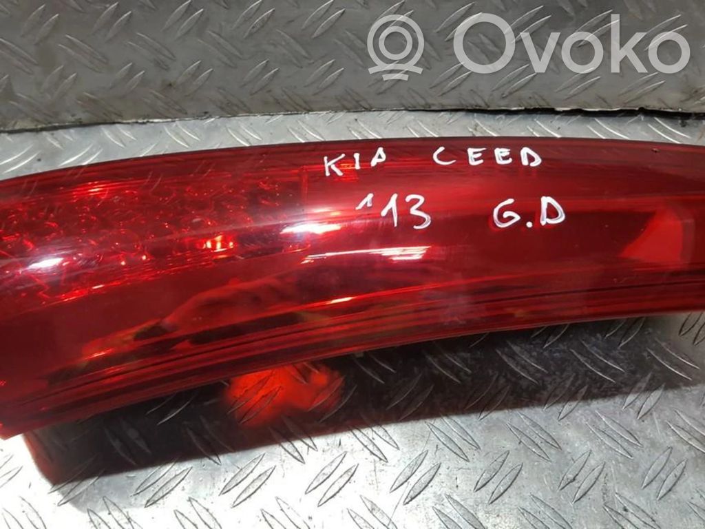 KIA Ceed Feux arrière / postérieurs
