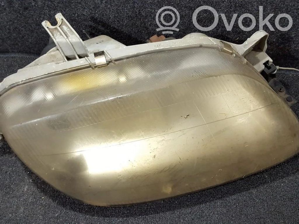 Mazda 323 Headlight/headlamp 