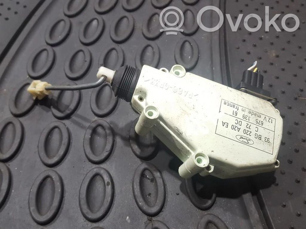Ford Mondeo MK I Motor de bloqueo de puertas