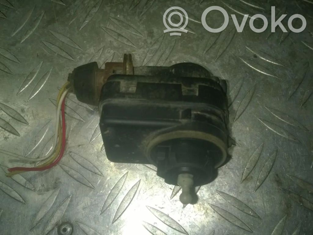Peugeot 306 Motor reglare nivel far 