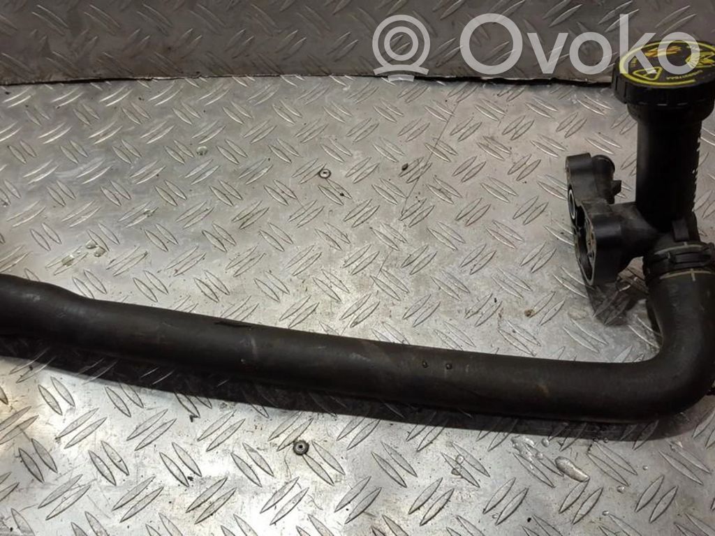 Mini One - Cooper R50 - 53 Moottorin vesijäähdytyksen putki/letku 