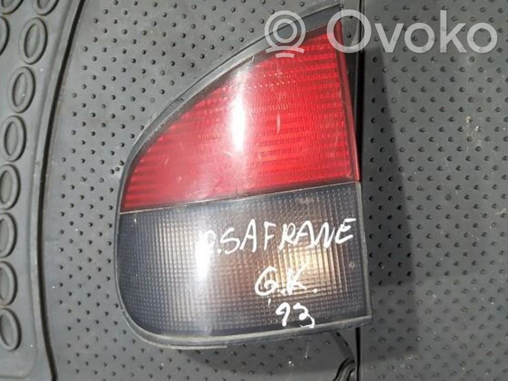 Renault Safrane Lampă spate în caroserie 