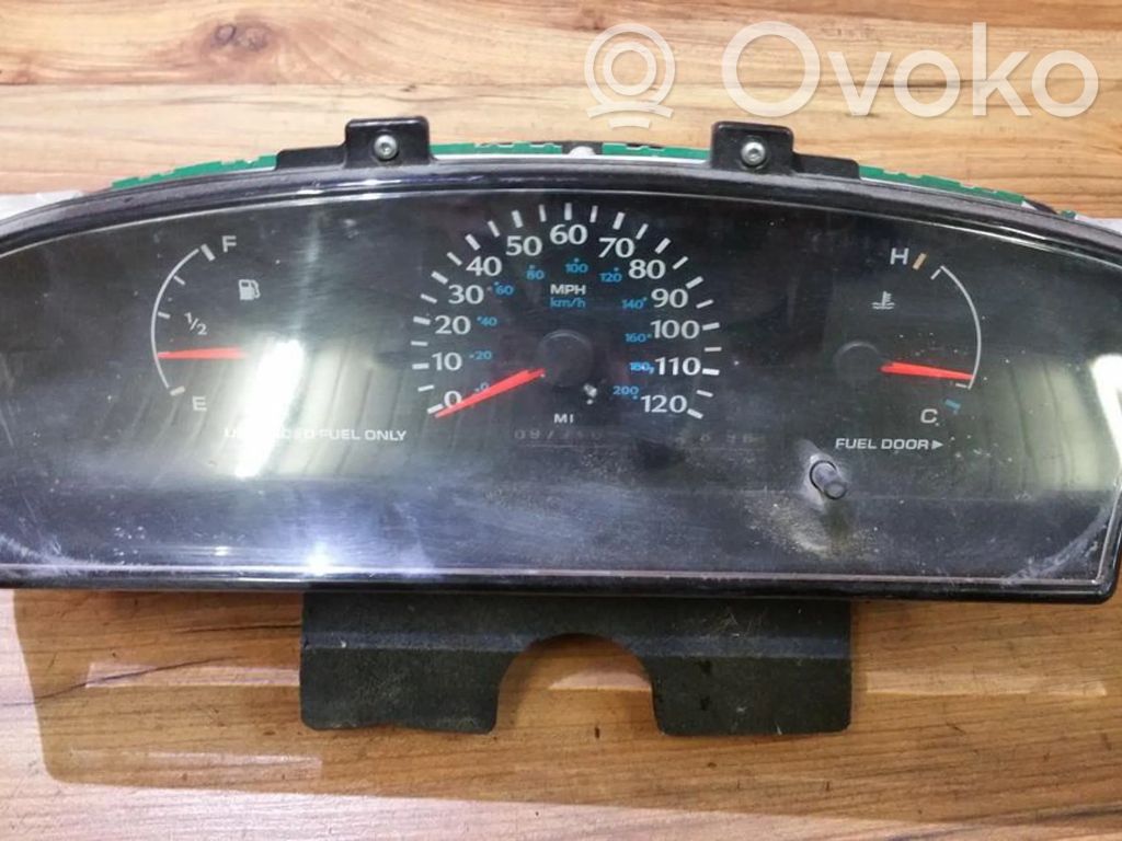 Chrysler Neon I Nopeusmittari (mittaristo) 