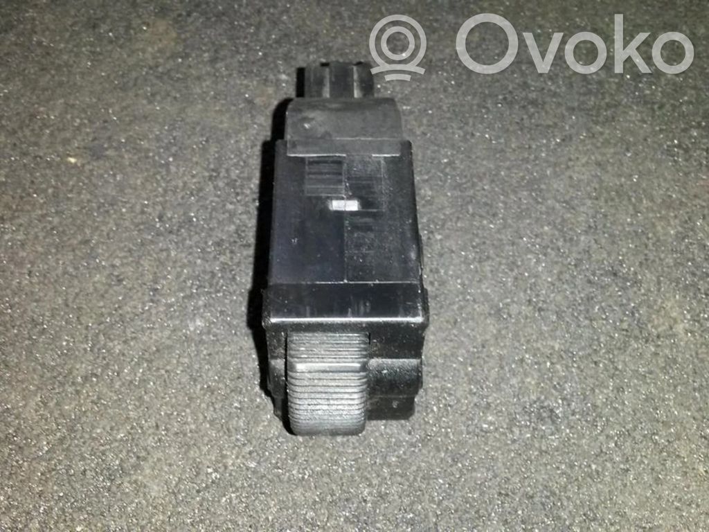 Headlight level height control switch   MR114337,LK04001000,LK04001000,MR114337