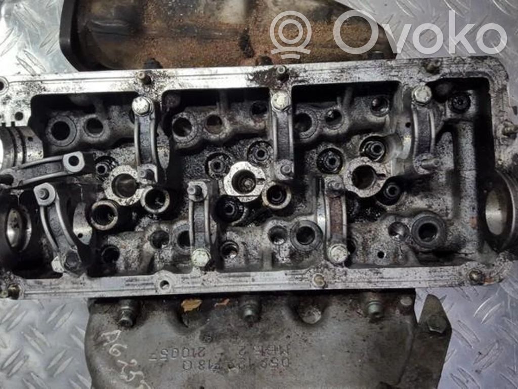 Audi A6 S6 C5 4B Testata motore 