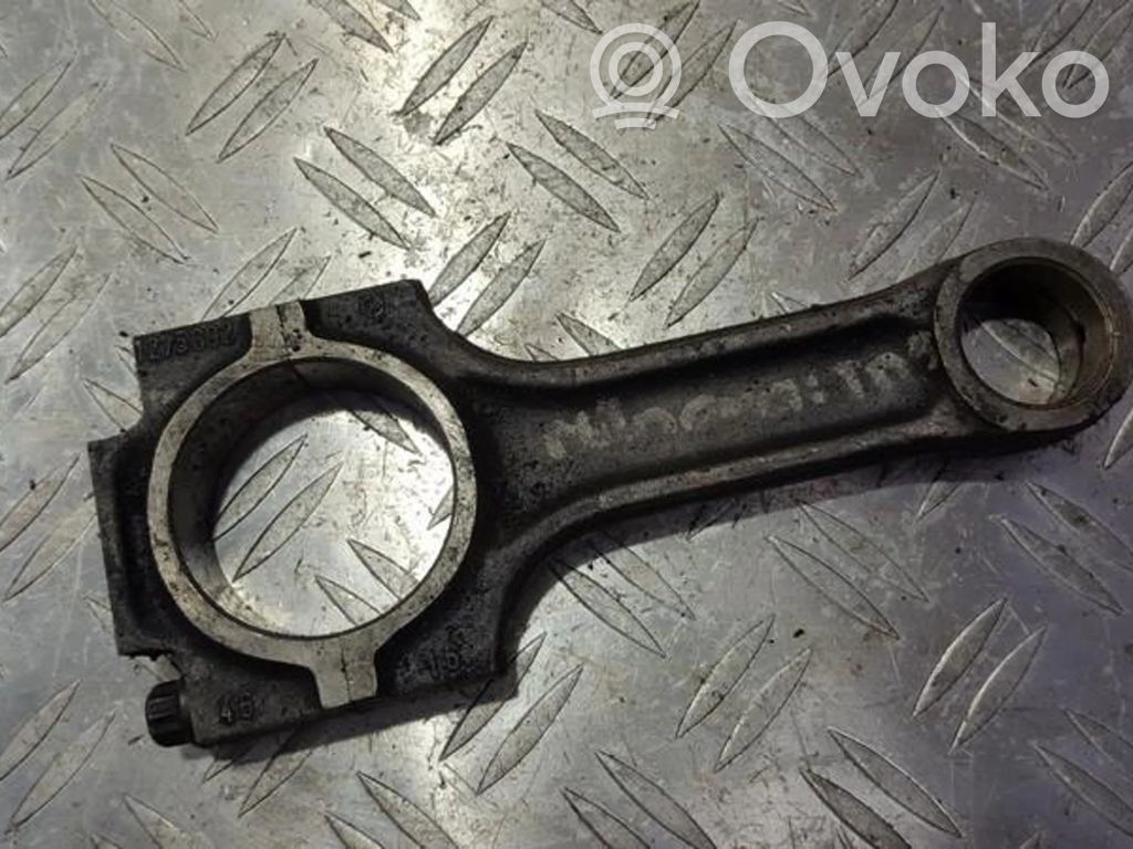 Bielle moteur