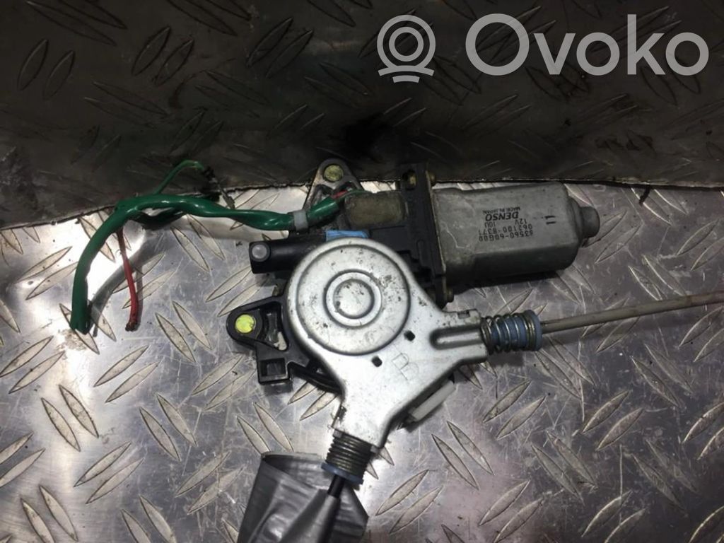 Suzuki Baleno EG Silnik regulatora szyby drzwi przednich 