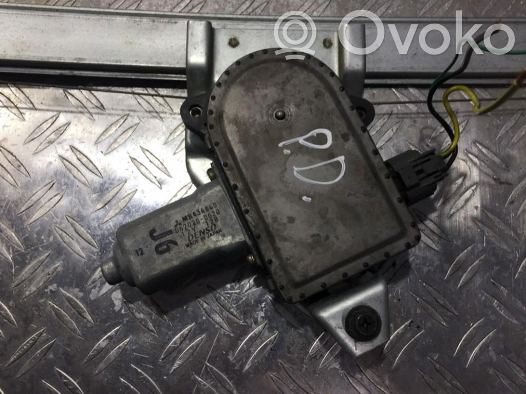 Mitsubishi Pajero Motor del regulador de la ventanilla de la puerta delantera 