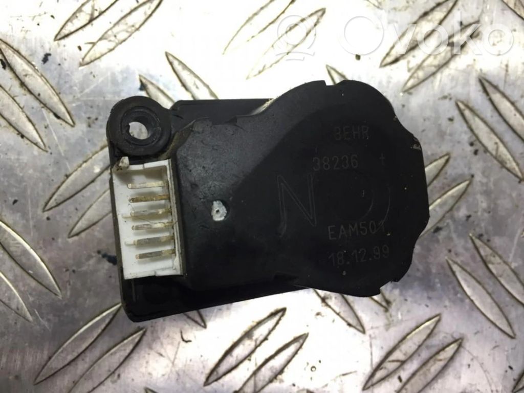 Mercedes-Benz C W203 Motor/actuator clapetă aer 