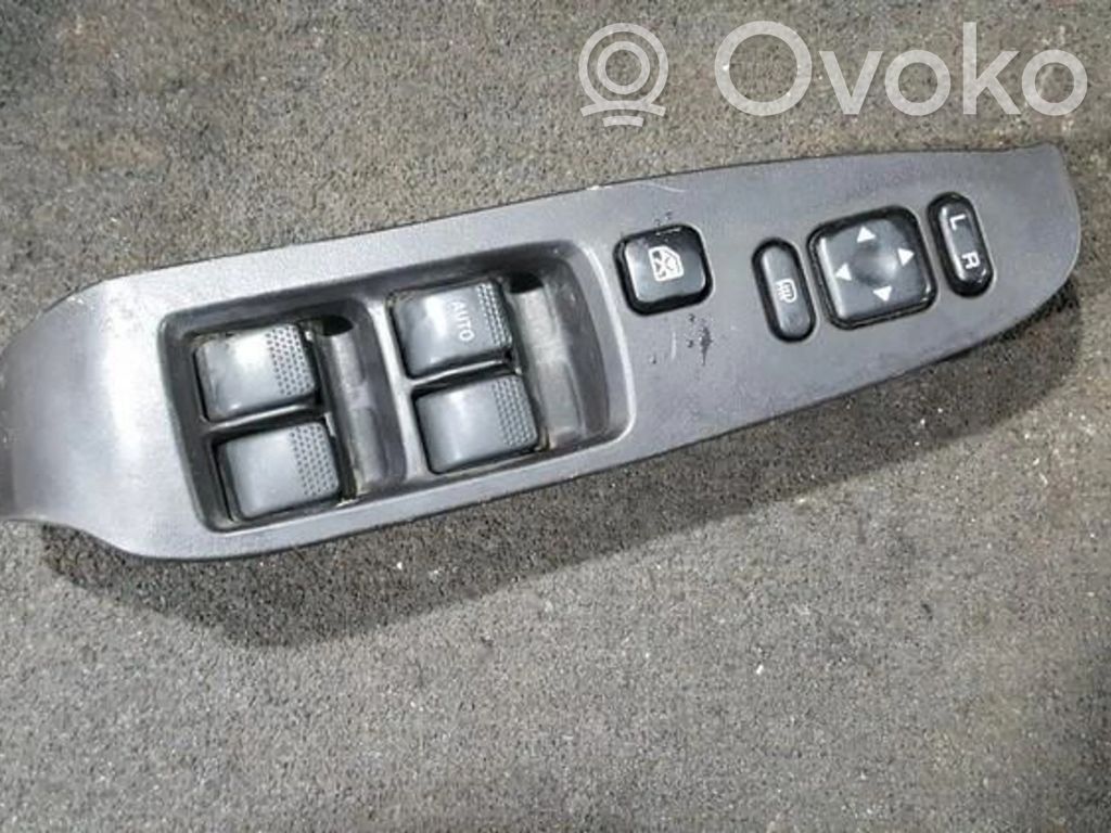 Subaru Legacy Przyciski szyb 