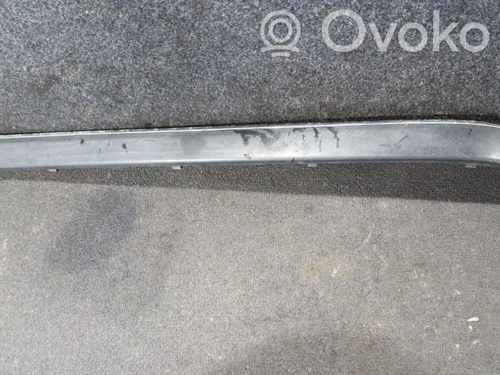 BMW 5 E39 Enjoliveur de pare-chocs arrière 