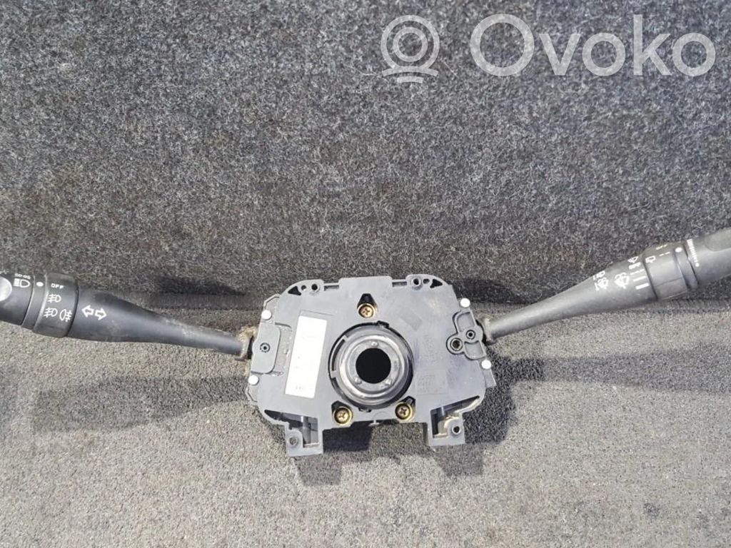 Nissan Almera N16 Leva/interruttore dell’indicatore di direzione e tergicristallo