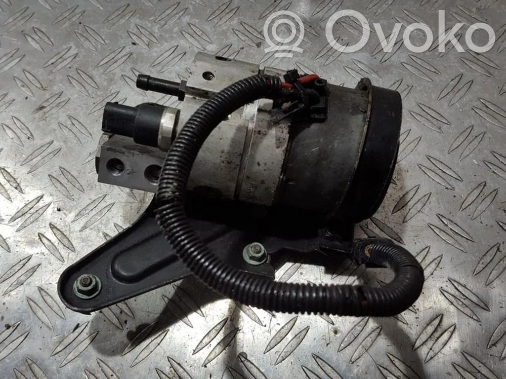 Avattavan katon hydraulipumppu   8E0614175F,BA,8E0614175F
