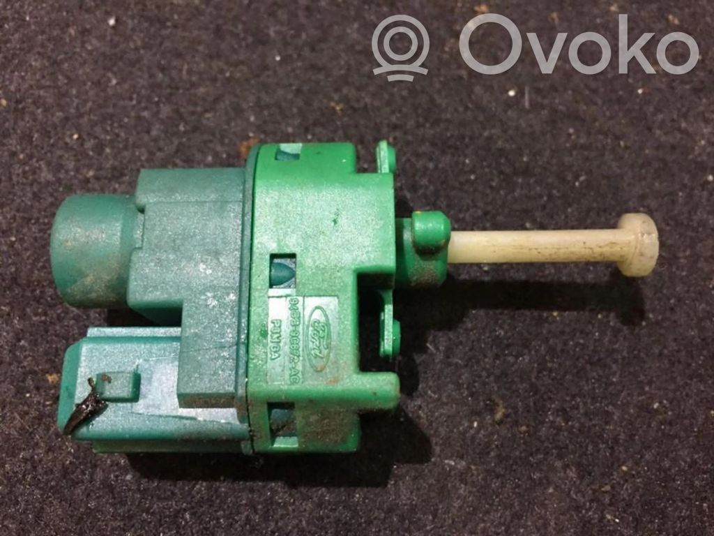 Ford Mondeo Mk III Comutator senzor pedală frână 