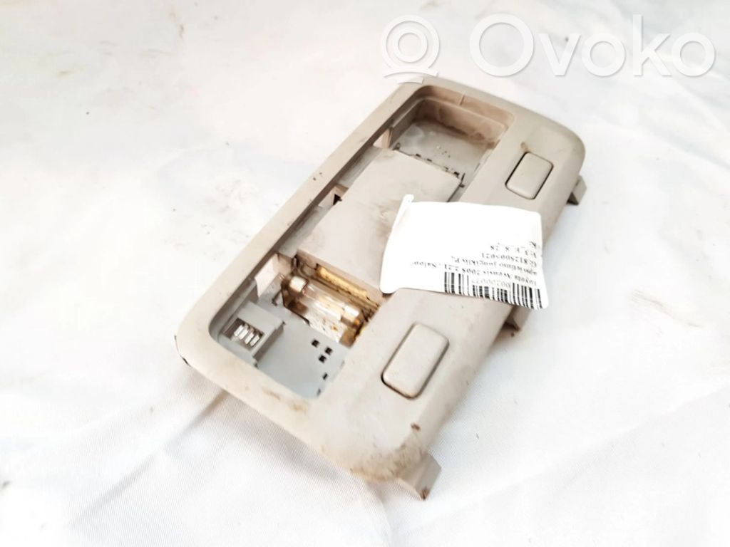 Toyota Avensis T250 Lampă scaun față 