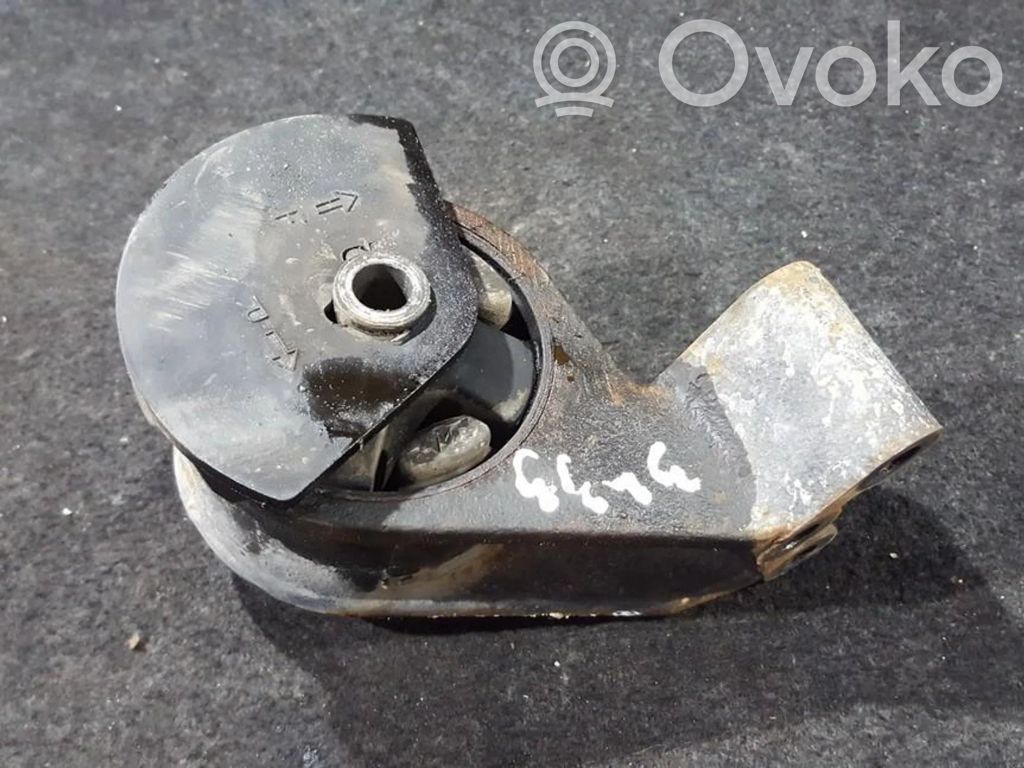Mitsubishi Carisma Engine mount bracket 