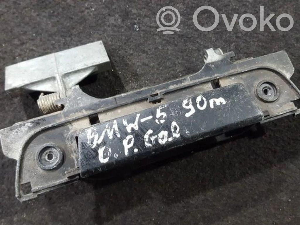 BMW 5 E34 Etuoven ulkokahva 