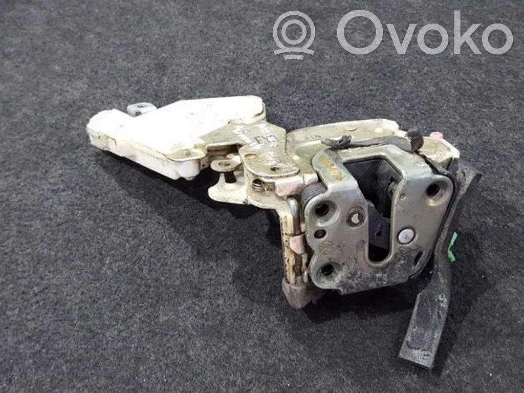 Nissan Primera Zamek drzwi przednich 