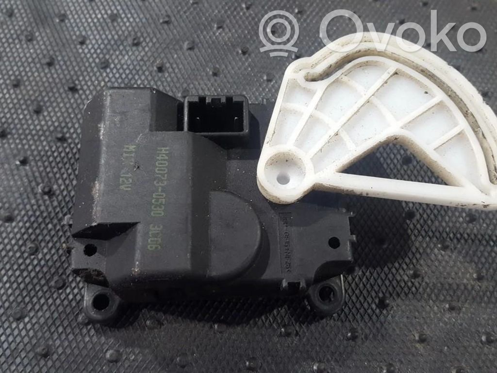 KIA Carens I Motorino attuatore aria 