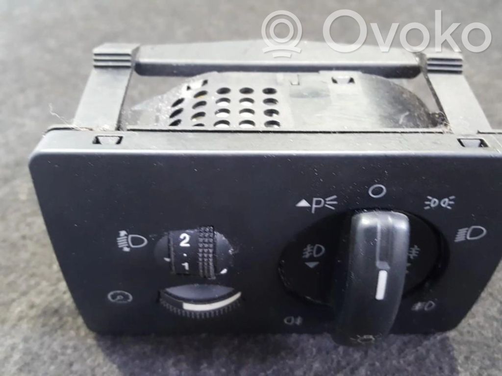 Light switch   3M5T13A024BA,3M5T13A024BA,13A024,3M5T,3M5T13A024BA,498610