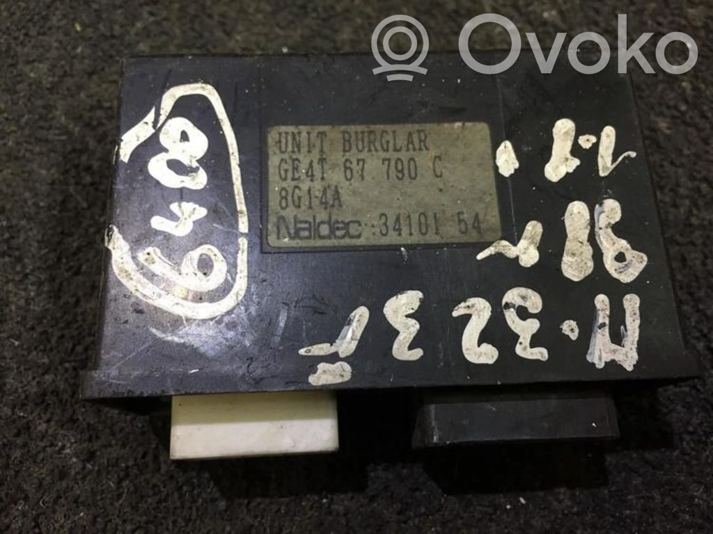 Mazda 323 F Unidad de control/módulo de alarma 