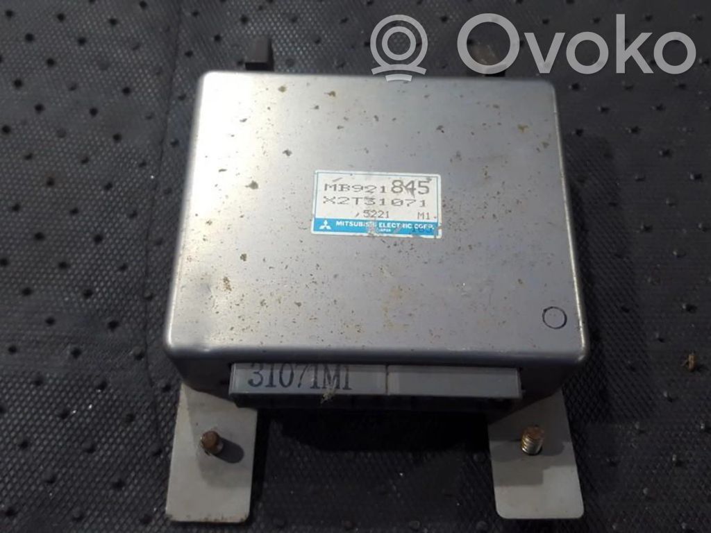 Bloc ABS   MB921845,X2T31071,MB921845,X2T31071