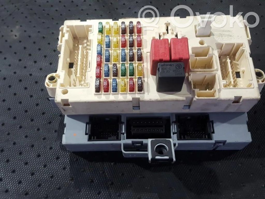 Alfa Romeo 147 Fuse box set 