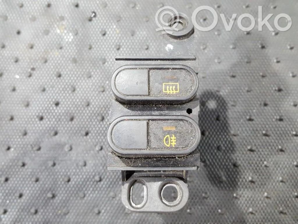 Windscreen/window heater switch