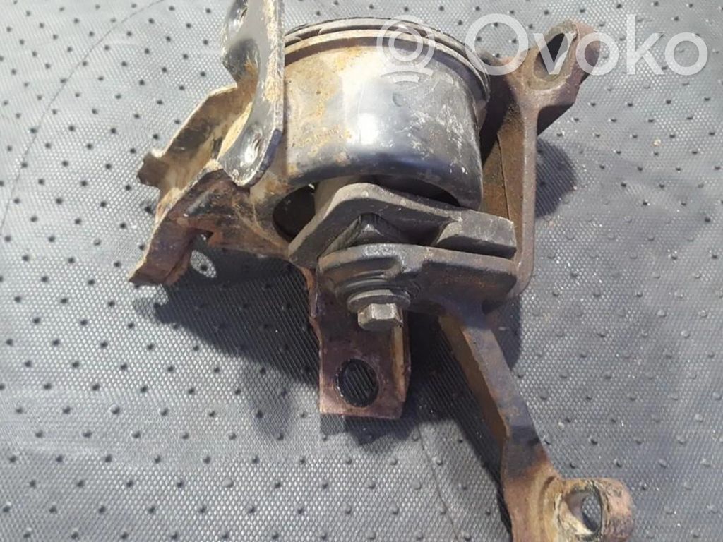 Ford Mondeo MK II Moottorin kiinnikekorvake 