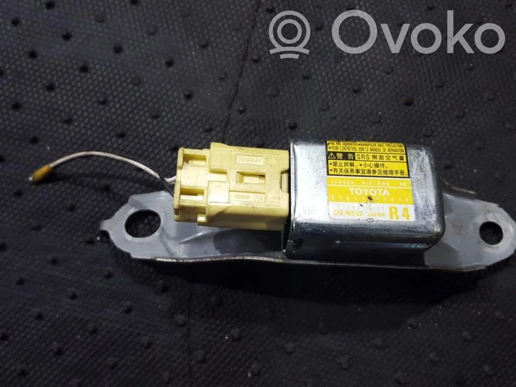 Toyota Prius (XW20) Senzor impact/declanșare airbag 