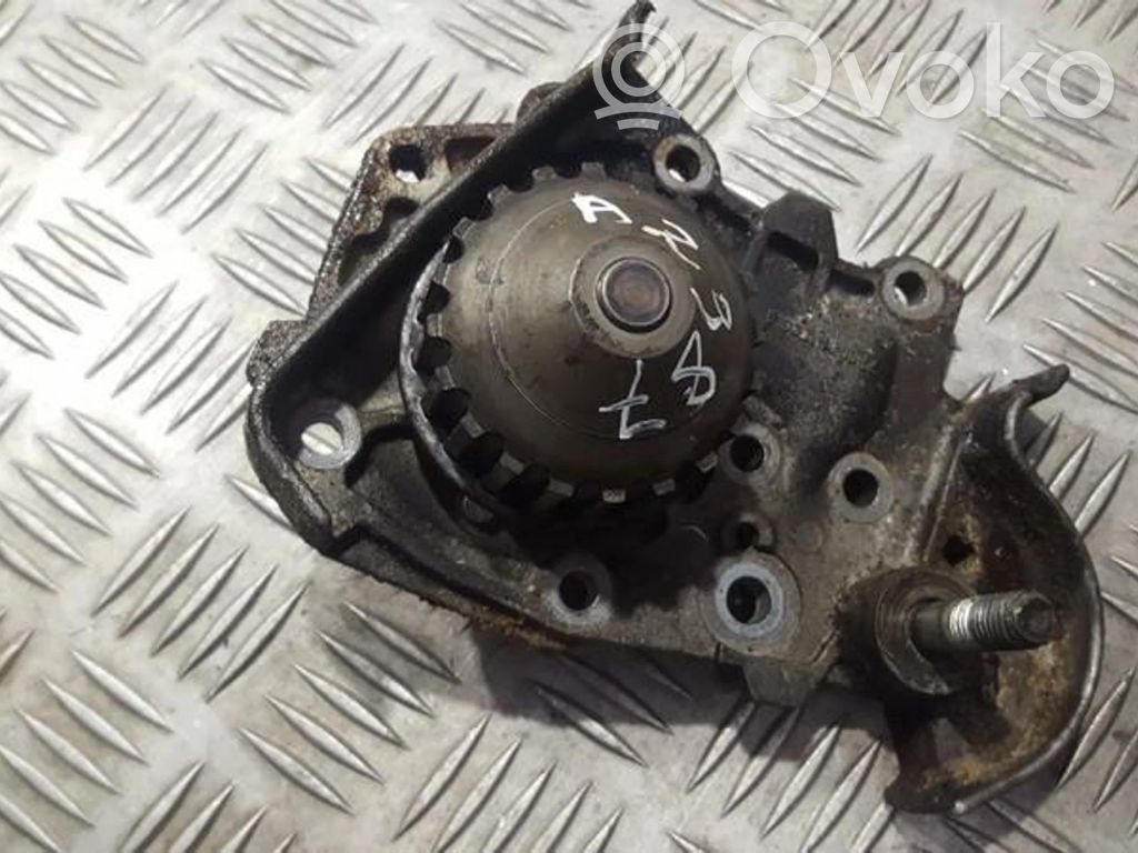 Renault Scenic I Pompe de circulation d'eau 