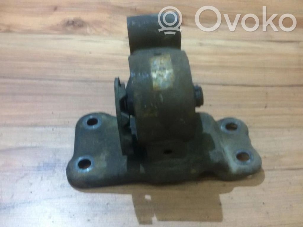 Mitsubishi Colt Engine mount bracket 
