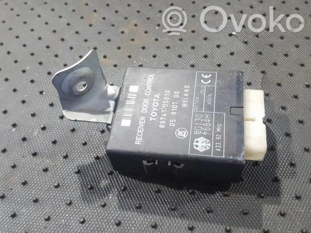 Toyota Avensis T250 Unitate/modul comandă uși