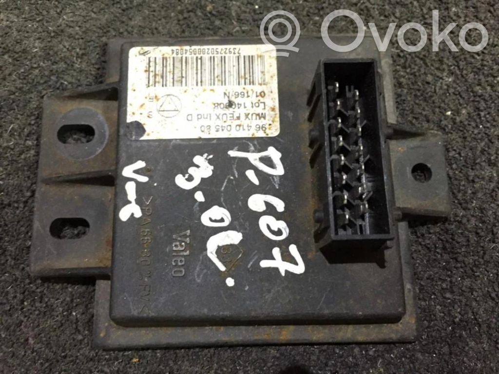 Unitate control amplificator aprindere   9641004580,140908,140908,9641004580