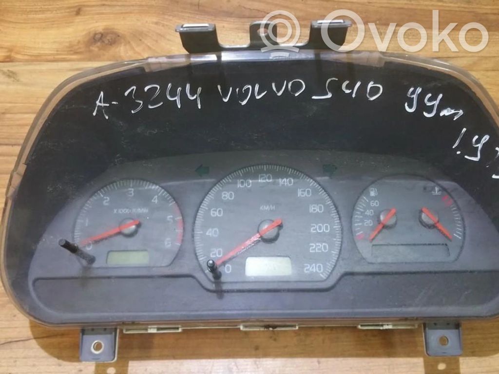 Volvo S40, V40 Tachimetro (quadro strumenti) 