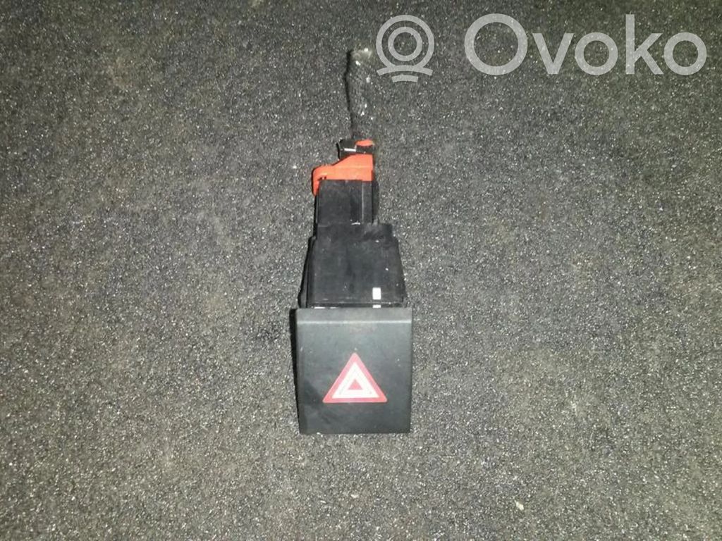 Skoda Fabia Mk1 (6Y) Interruttore luci di emergenza