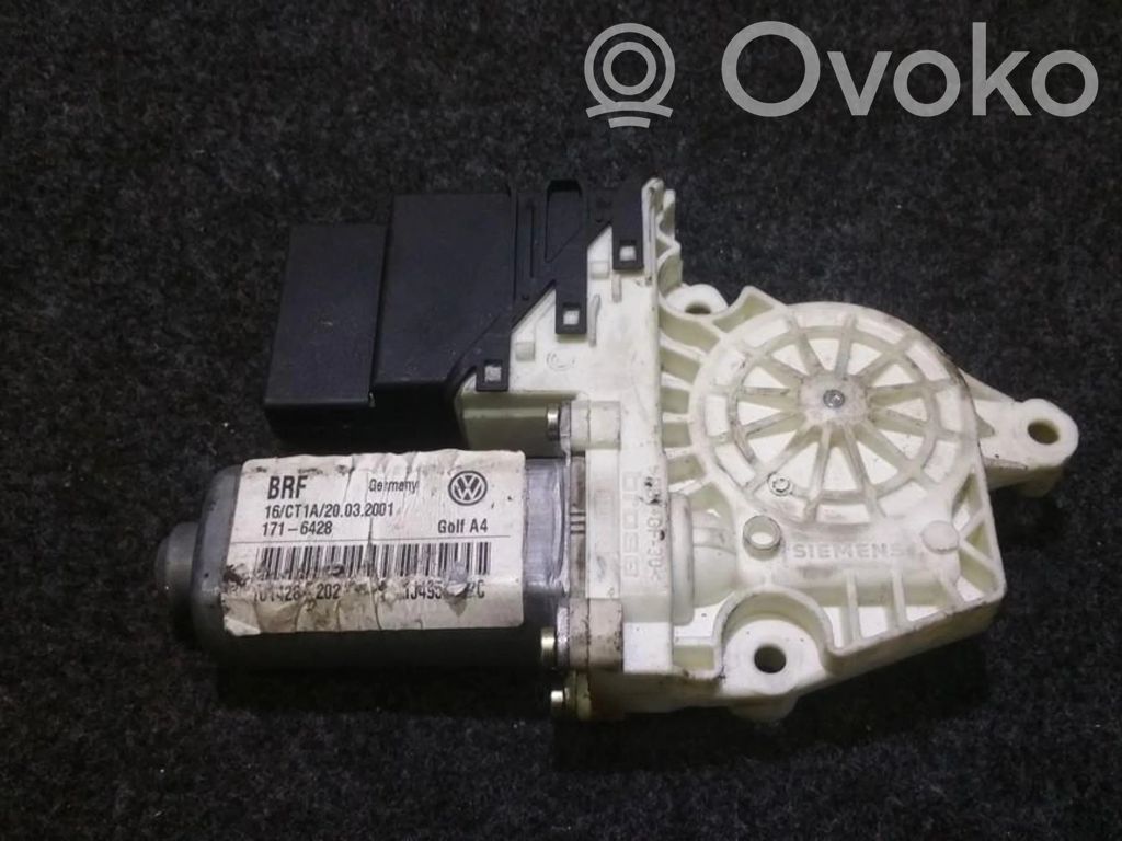Volkswagen Golf IV Motor macara geam ușă spate 