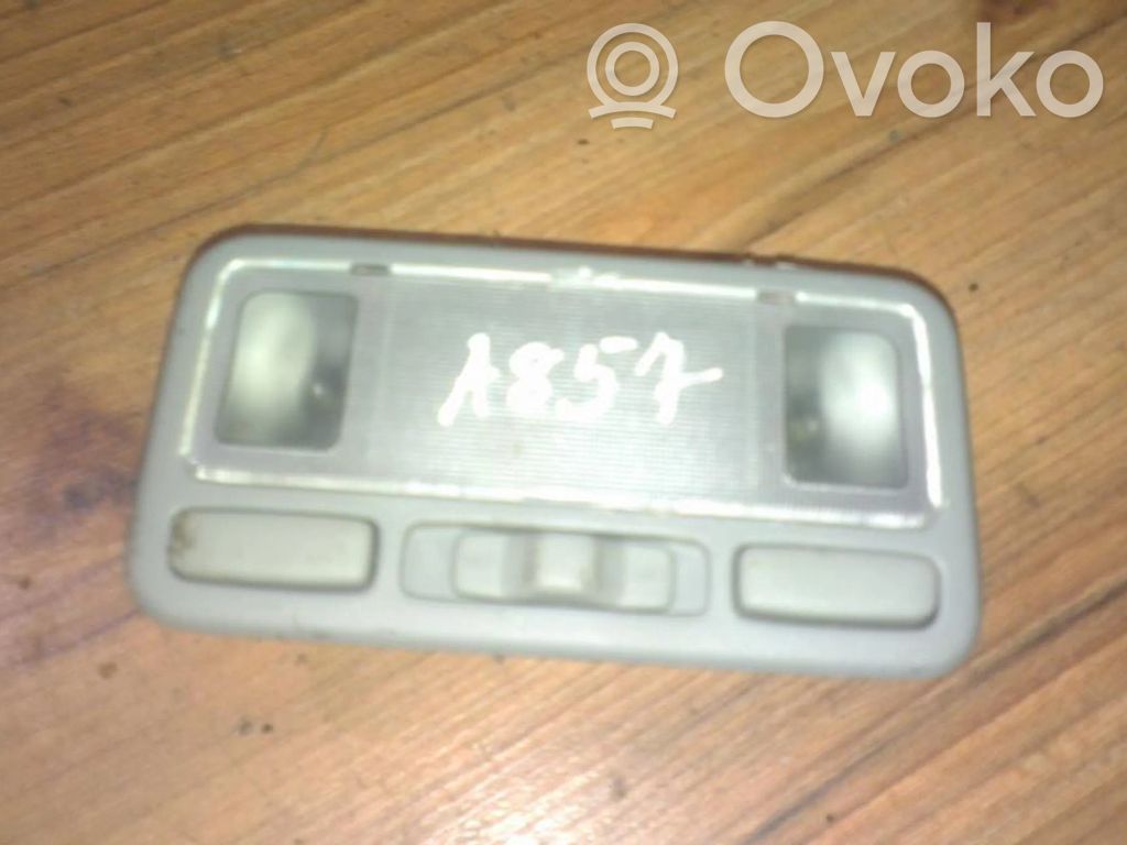 Luz del asiento delantero   NENUSTAYTA,NENUSTAYTA