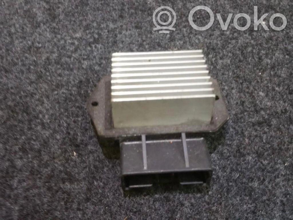 Toyota Avensis T250 Motorino ventola riscaldamento/resistenza ventola