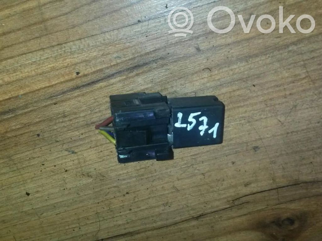 Muu rele   7676504,NENUSTATYTA,7676504