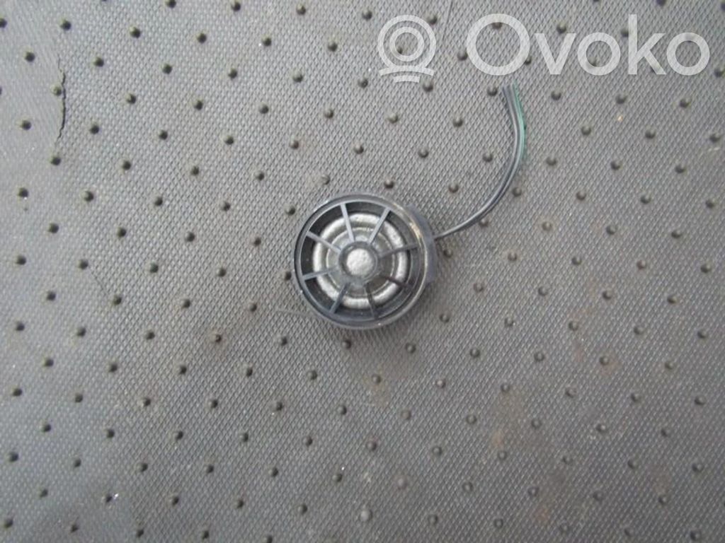 Audi A6 S6 C5 4B Etuoven kaiutin 