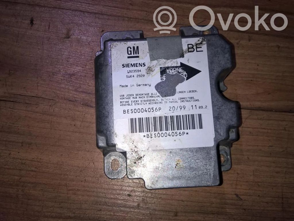 Opel Omega B1 Sterownik / Moduł Airbag 